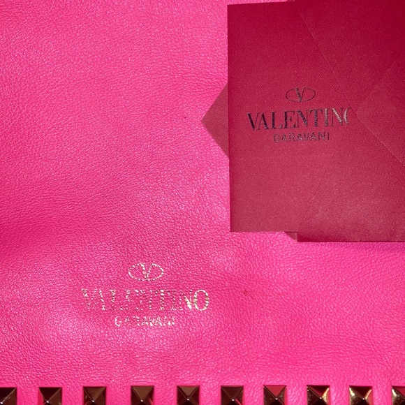 Medium sized Valentino handbag - Picture 1 of 4